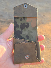 Load image into Gallery viewer, Green/Flecktarn &quot;Turn Too&quot; Pen Wallet
